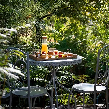 L'escale Sud Gironde - En Amoureux Avec Jacuzzi Privatif - Piscine - Massage Traiteur&brunch Possibles *
